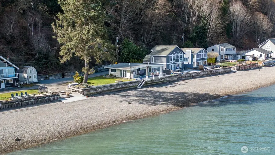 3187 Shoreline Drive, Camano Island, WA 98282 - #3