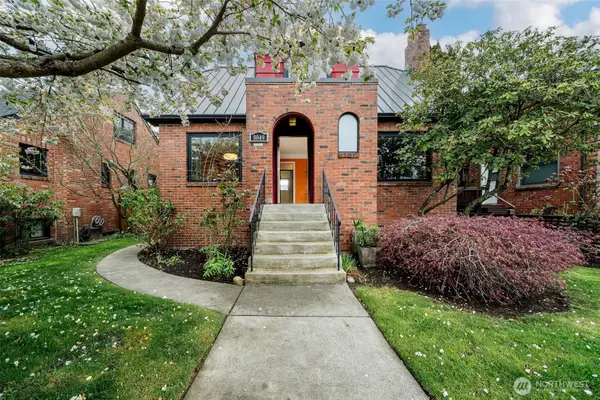 8049 23rd Avenue Nw, Seattle, WA 98117