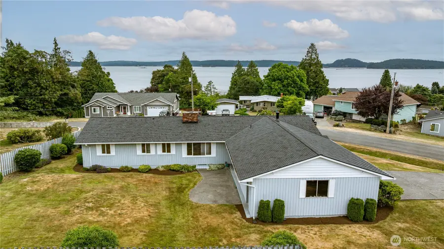 690 Maplewood Loop, Oak Harbor, WA 98277 - #2