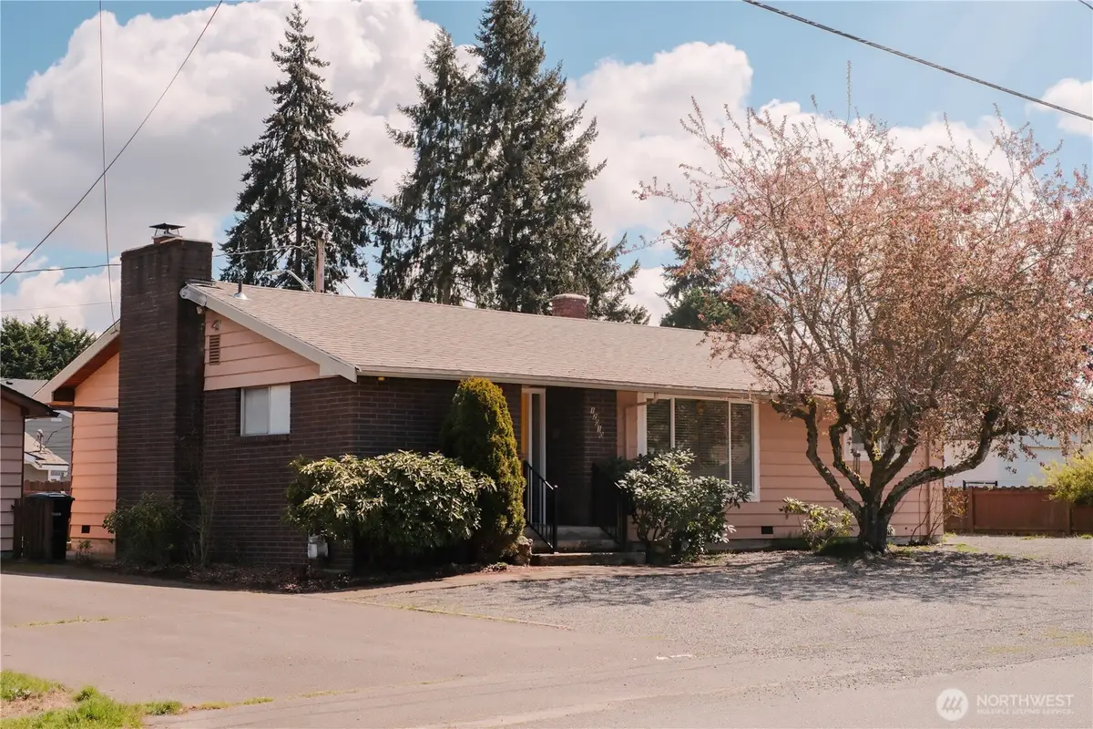 12010 2nd Avenue Sw, Seattle, WA 98146 - #1