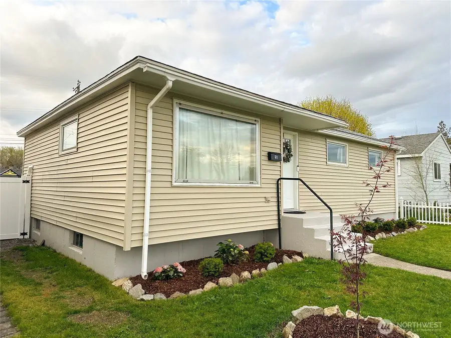 611 E Joseph Avenue, Spokane, WA 99208 - #2
