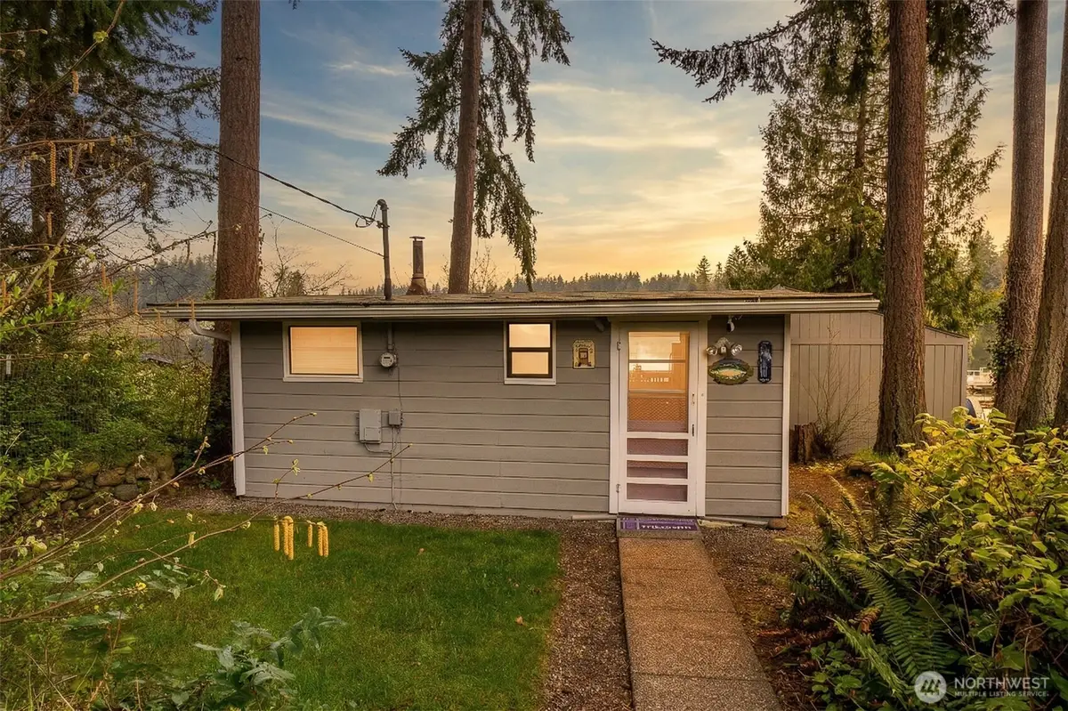 17024 Pleasant Beach Drive Se, Yelm, WA 98597 - #1