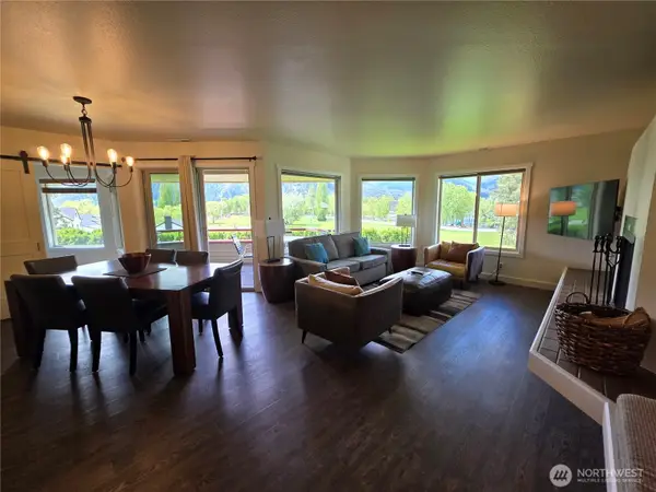 1 Lodge 609-o, Manson, WA 98831