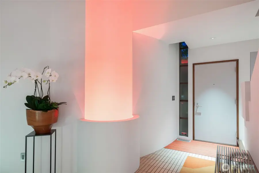 420 34th Avenue, Seattle, WA 98122 - #3