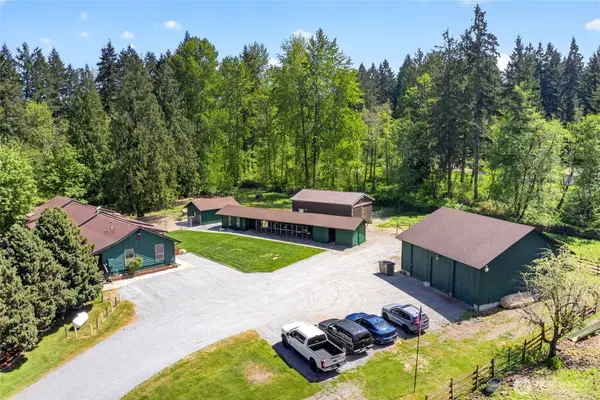 32113 98th Avenue E, Eatonville, WA 98328