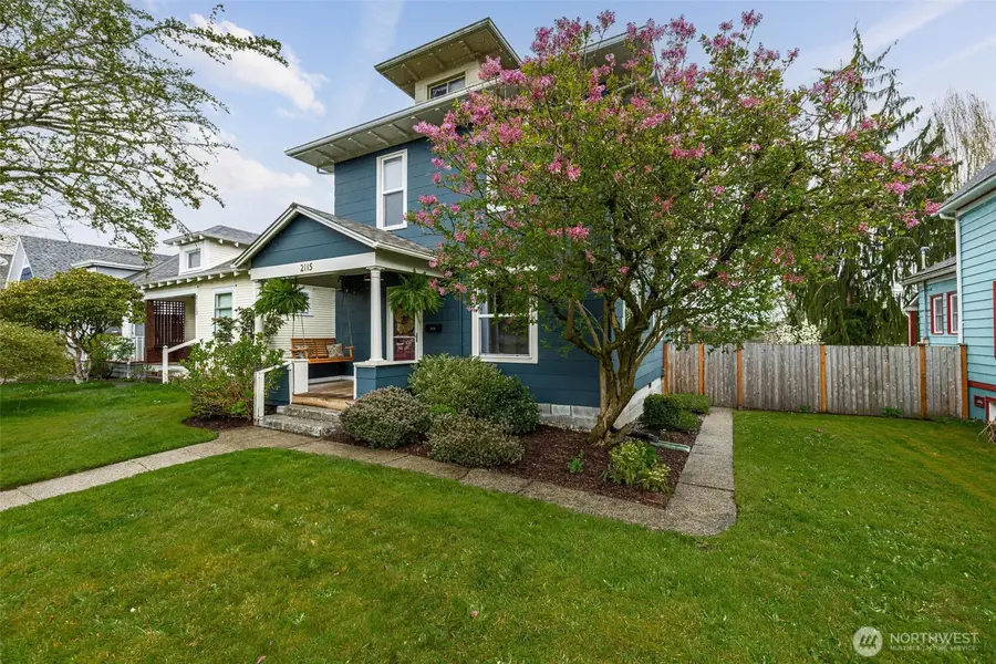 2115 Rockefeller Avenue, Everett, WA 98201 - #2
