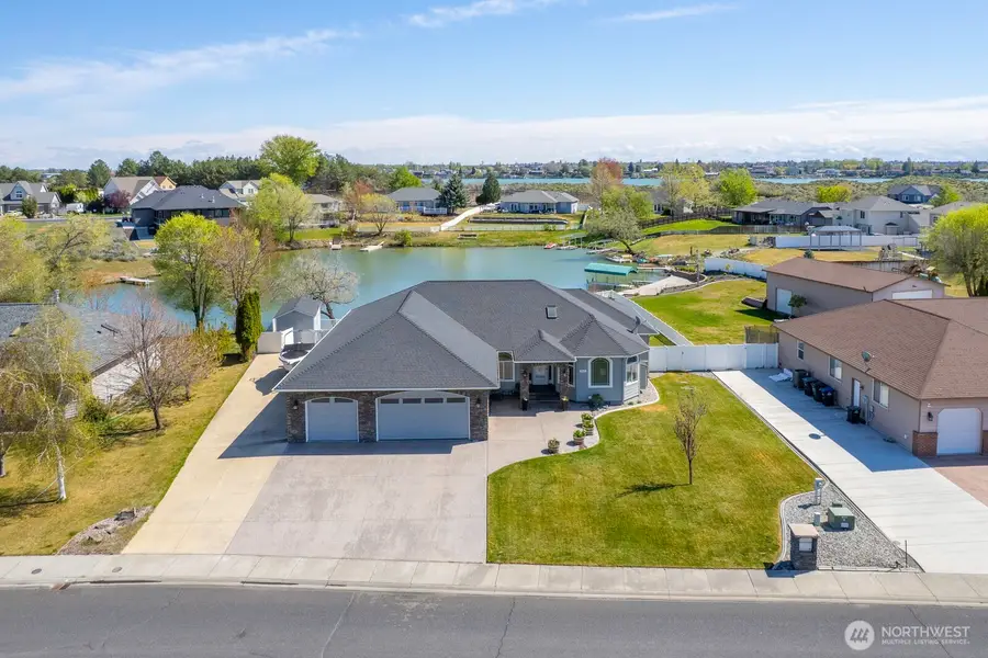 907 S Sand Dune Road, Moses Lake, WA 98837 - #3