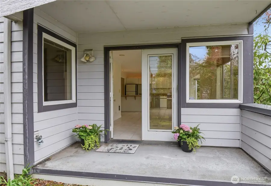 4811 Phinney Avenue N #101, Seattle, WA 98103 - #2