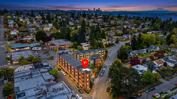 3215 W Lynn Street, Seattle, WA 98199