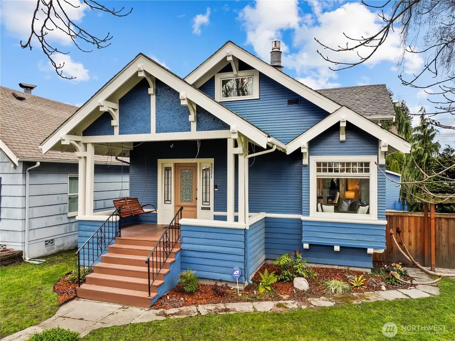 2221 Virginia, Everett, WA 98201 - #2