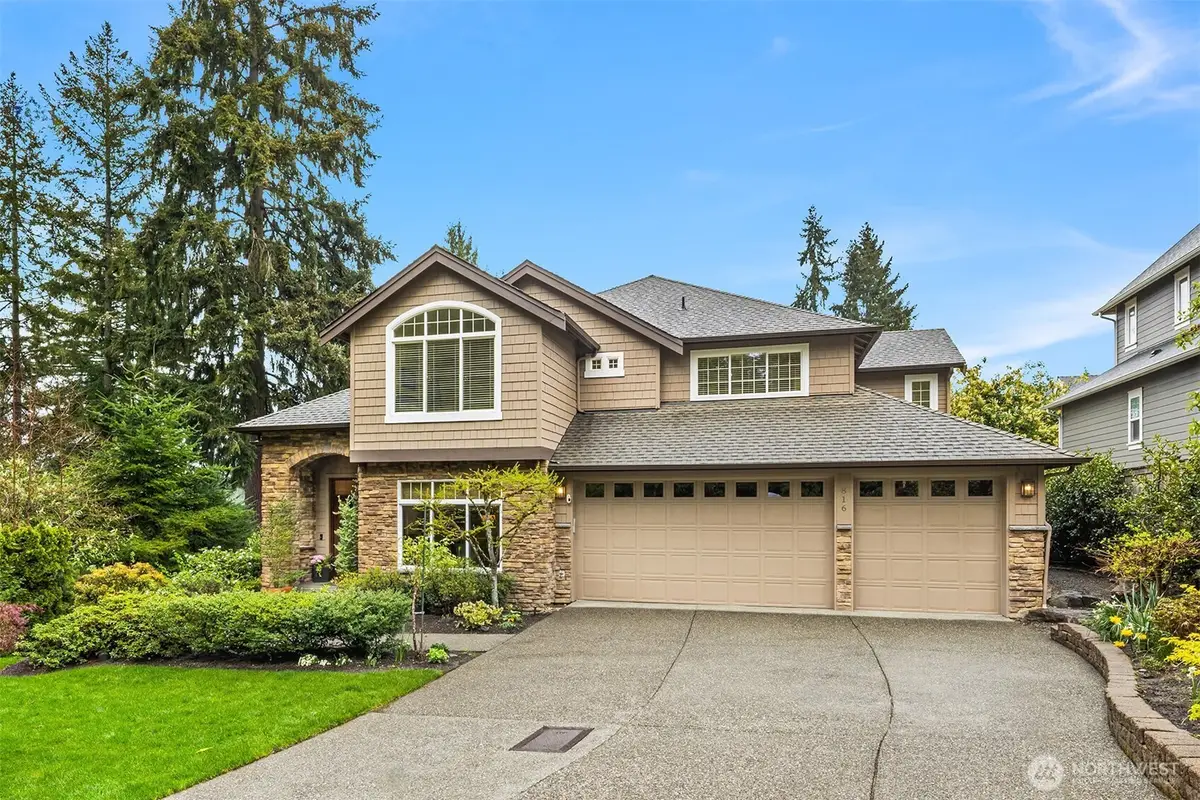 816 100th Avenue Se, Bellevue, WA 98004 - #1
