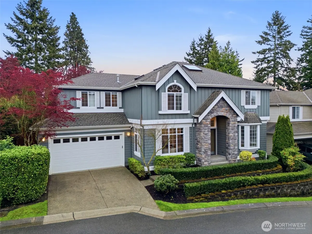 11914 82nd Place Ne, Kirkland, WA 98034 - #1