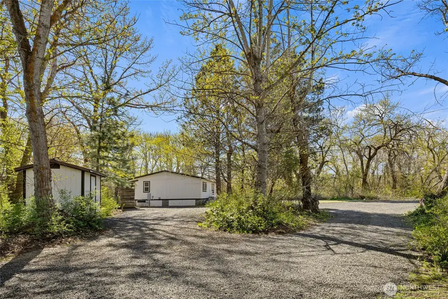 421 Cottonwood Road, Thorp, WA 98946 - #3