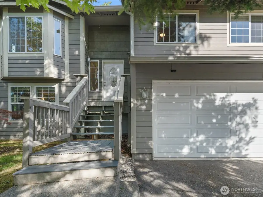 5062 23rd Avenue Sw, Seattle, WA 98106 - #2