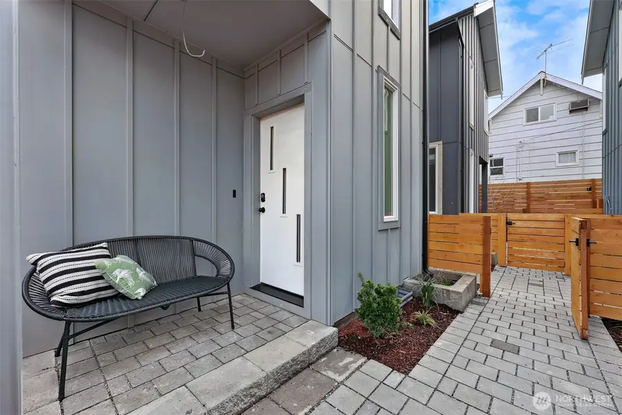 2006 19th Avenue S, Seattle, WA 98144 - #3
