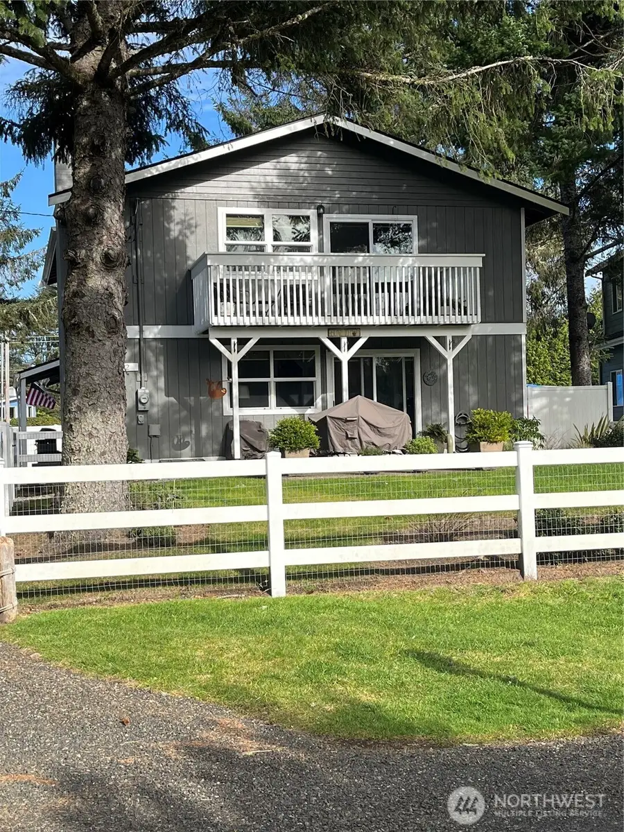 102 N Narwhal Loop Nw, Ocean Shores, WA 98569 - #2