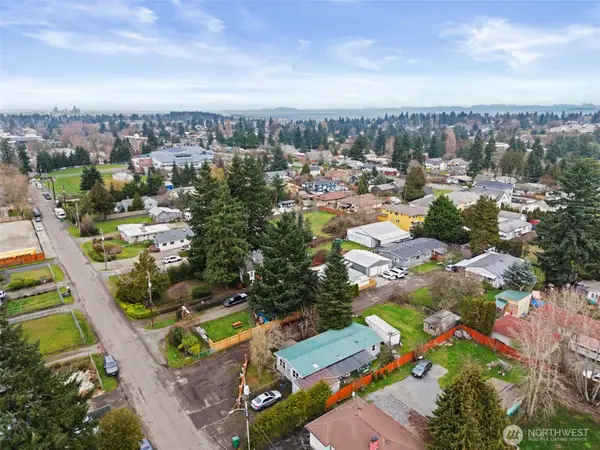 11040 14th Avenue Sw #35, Seattle, WA 98146