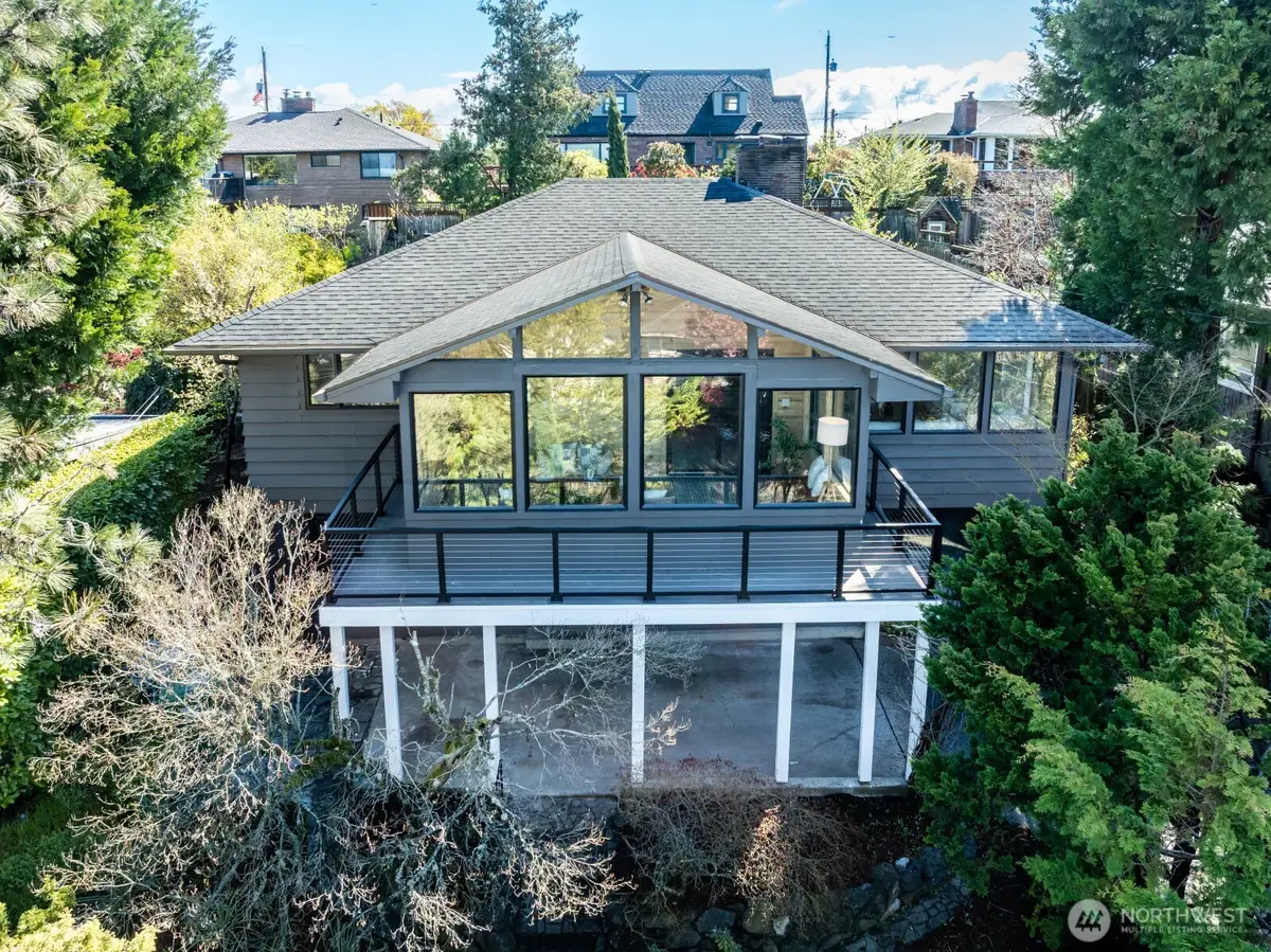 3430 39th Avenue W, Seattle, WA 98199 - #1