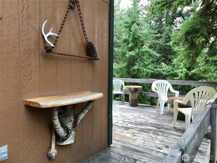 513 9 Mile Road, Oroville, WA 98844 - #2