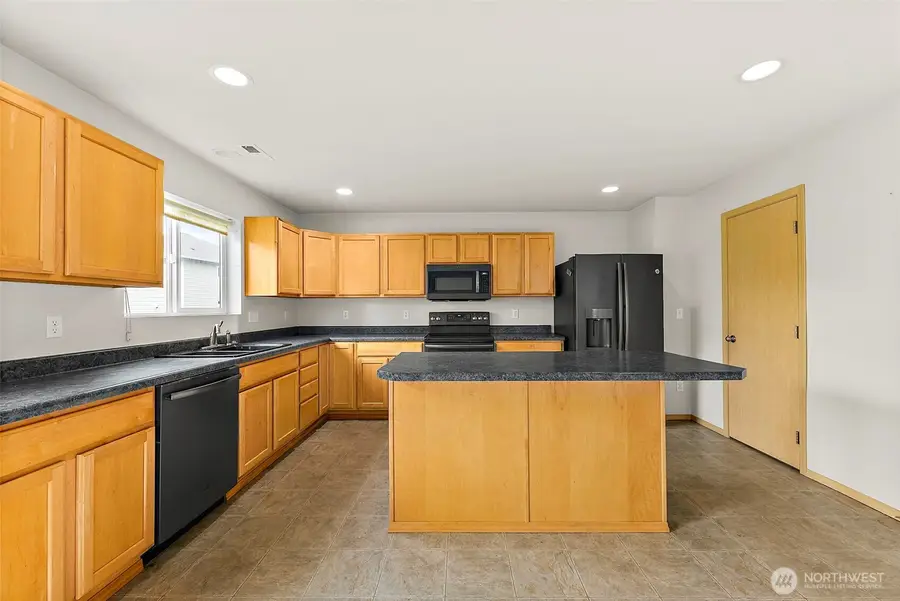 3906 E R Street, Tacoma, WA 98404 - #3
