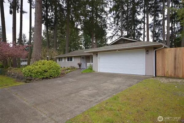 6909 33rd Avenue Sw, Lacey, WA 98503