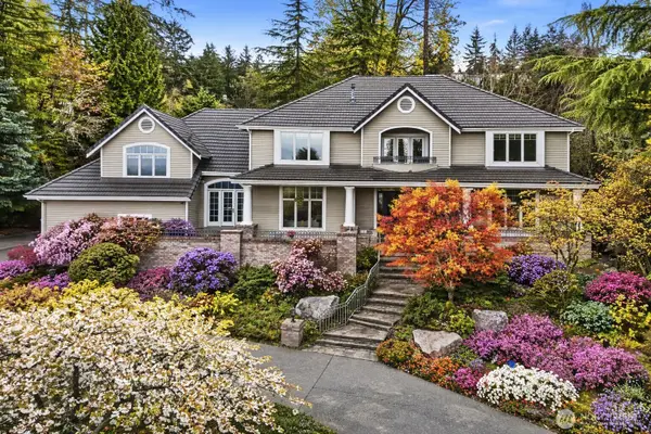 17141 SE 58th St, Bellevue, WA 98006