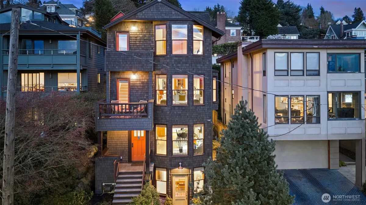1524 10th Avenue W, Seattle, WA 98119 - #1