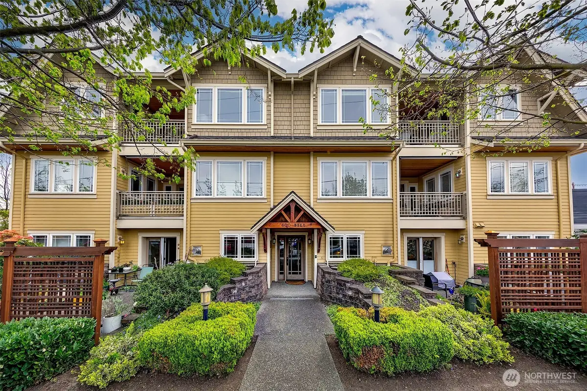 600 Bell Street #301, Edmonds, WA 98020 - #1