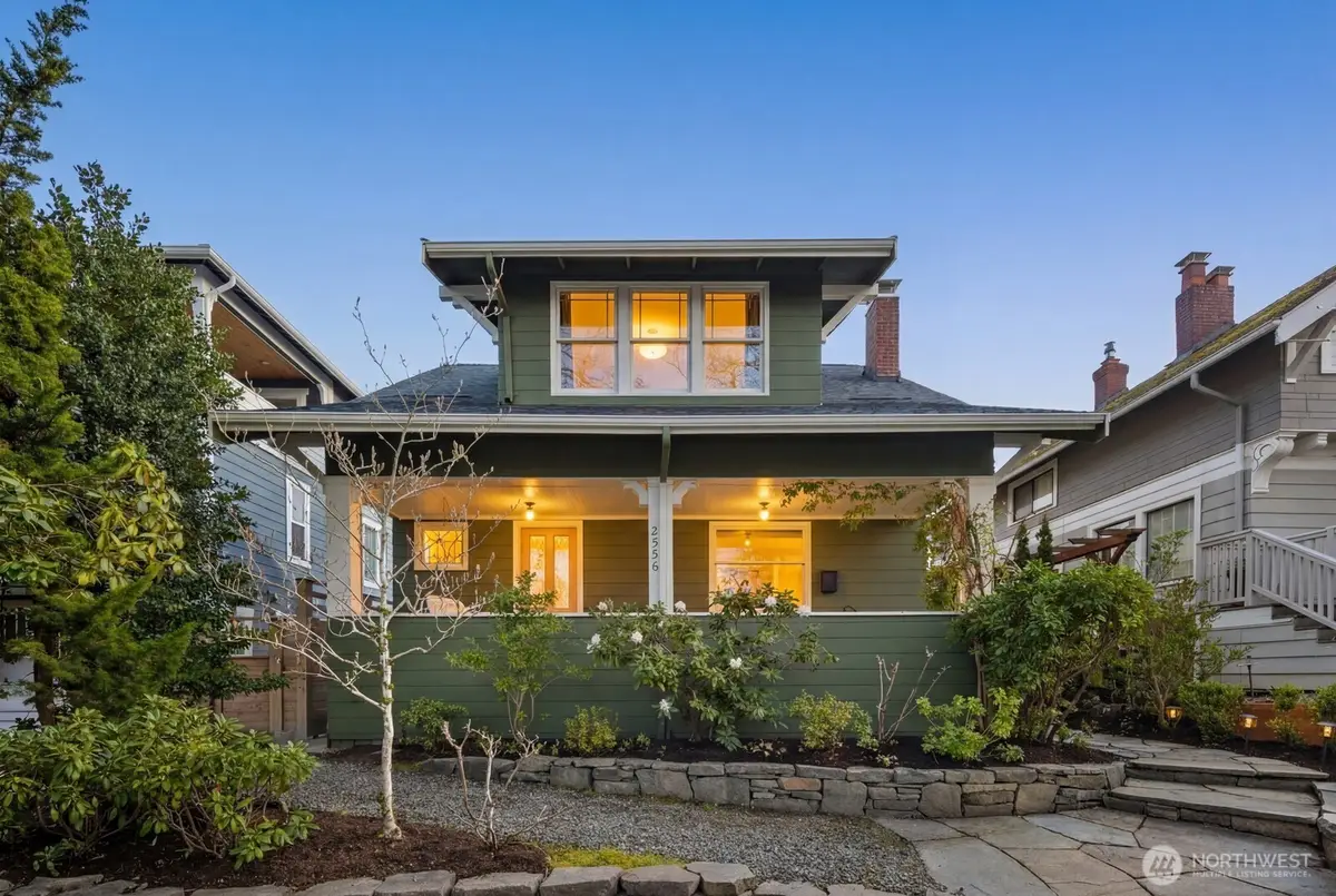 2556 10th Avenue W, Seattle, WA 98119 - #1