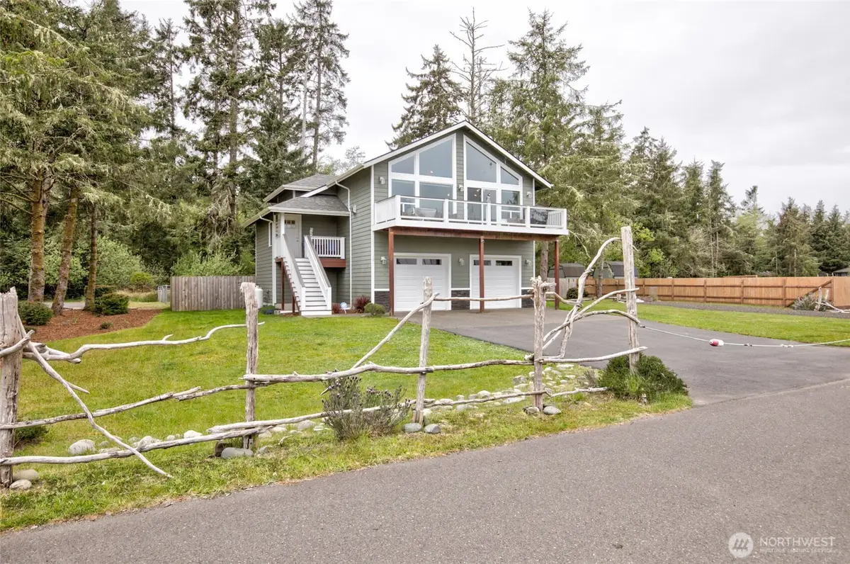 181 Sunrise Avenue Se, Ocean Shores, WA 98569 - #1