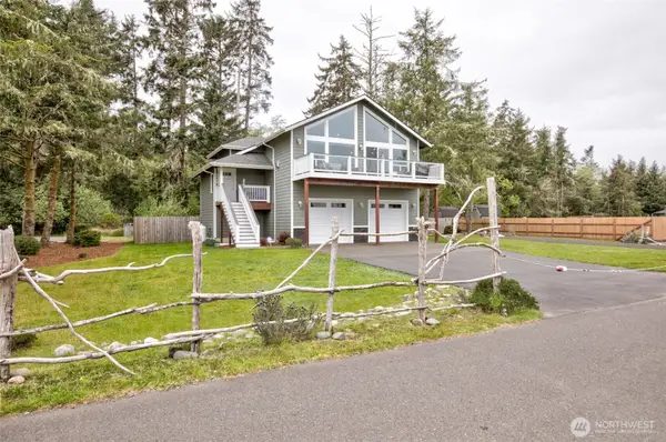 181 Sunrise Avenue Se, Ocean Shores, WA 98569