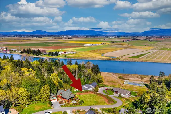 8 Sahalie Road #8, La Conner, WA 98257