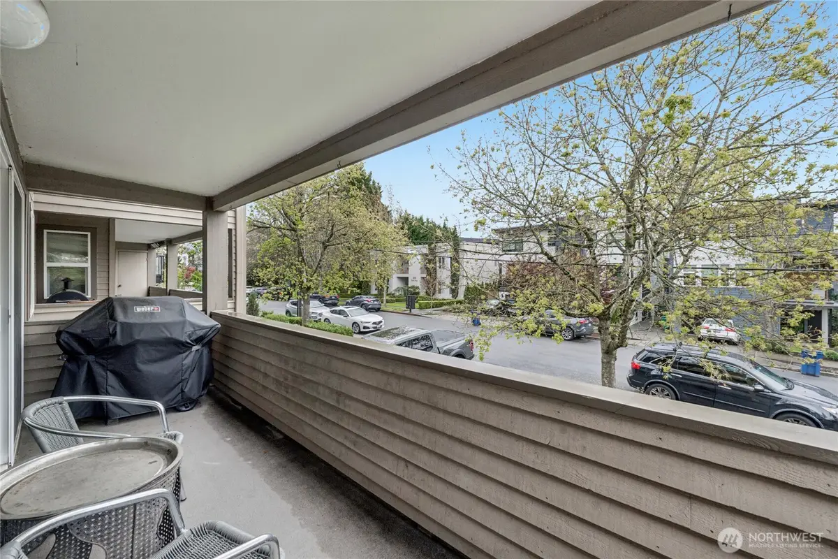312 4th Avenue #202, Kirkland, WA 98033 - #1