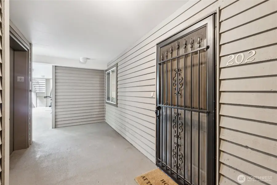 312 4th Avenue #202, Kirkland, WA 98033 - #3