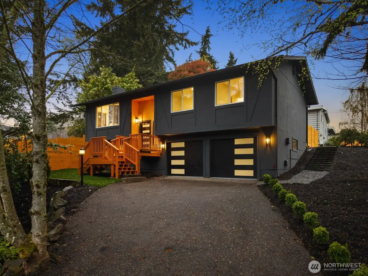 7211 182nd Street Sw, Edmonds, WA 98026 - #1