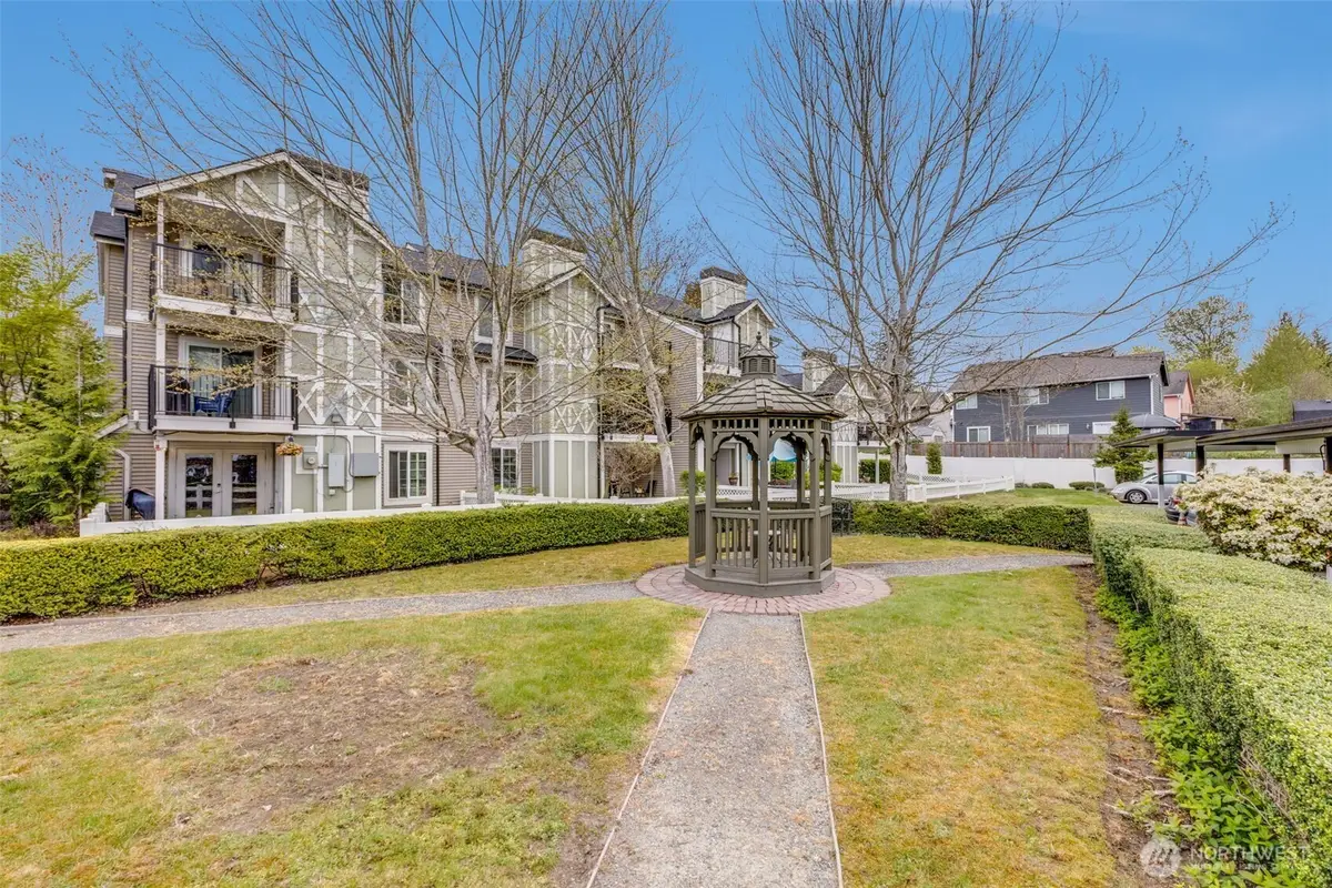 10619 SE 261st Place #E304, Kent, WA 98030 - #1