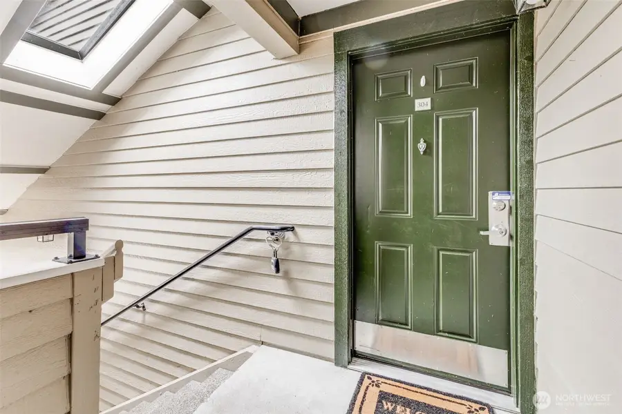 10619 SE 261st Place #E304, Kent, WA 98030 - #3