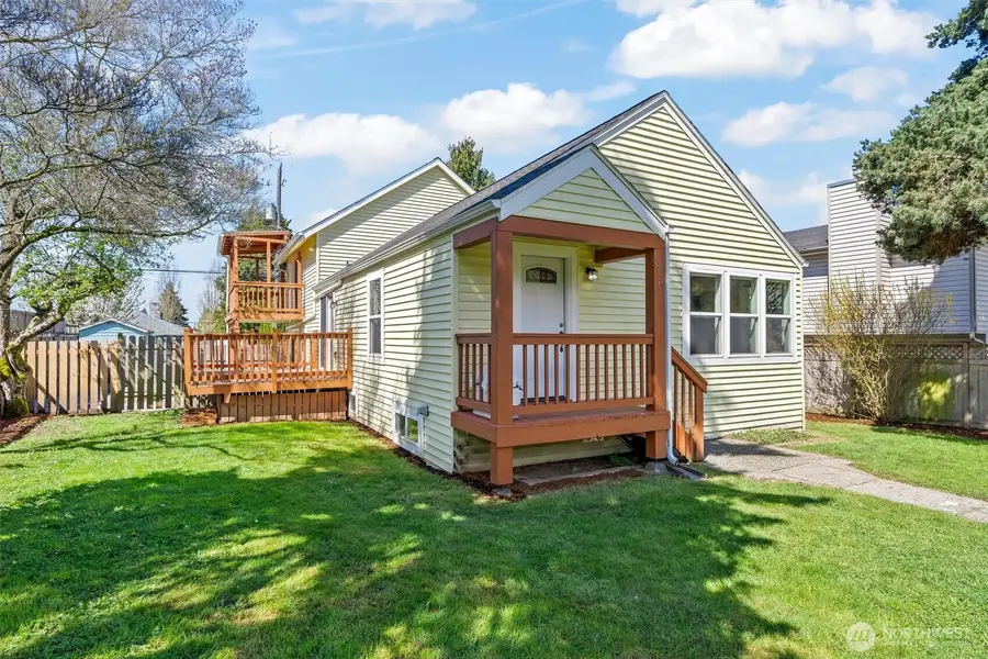 8109 15th Avenue Sw, Seattle, WA 98106 - #2