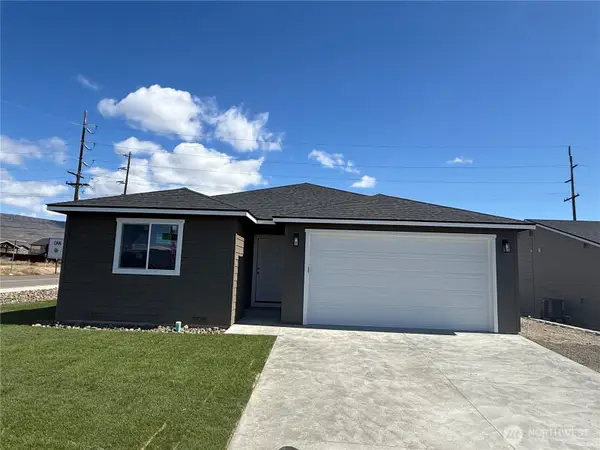 2484 Noah Street Se, East Wenatchee, WA 98802