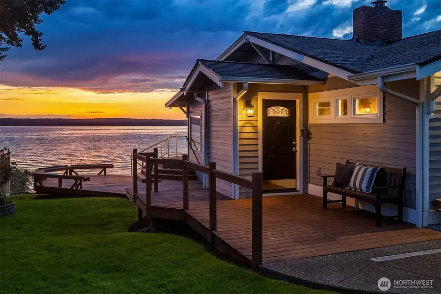 19312 Soundview Drive Nw, Stanwood, WA 98292 - #2
