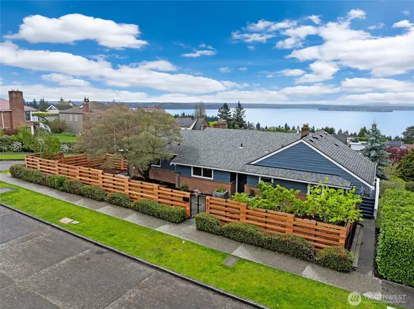 6771 38th Avenue Sw, Seattle, WA 98126