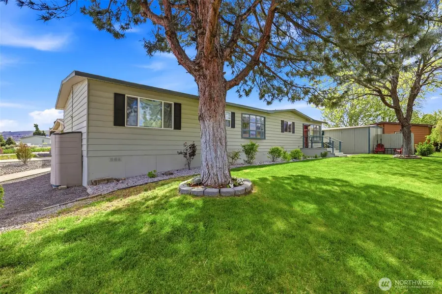 240 Skyline Drive, Richland, WA 99352 - #2