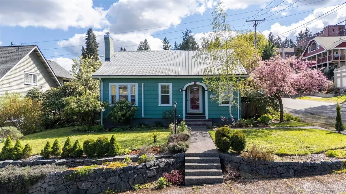 819 Midway Avenue Nw, Olympia, WA 98502 - #1