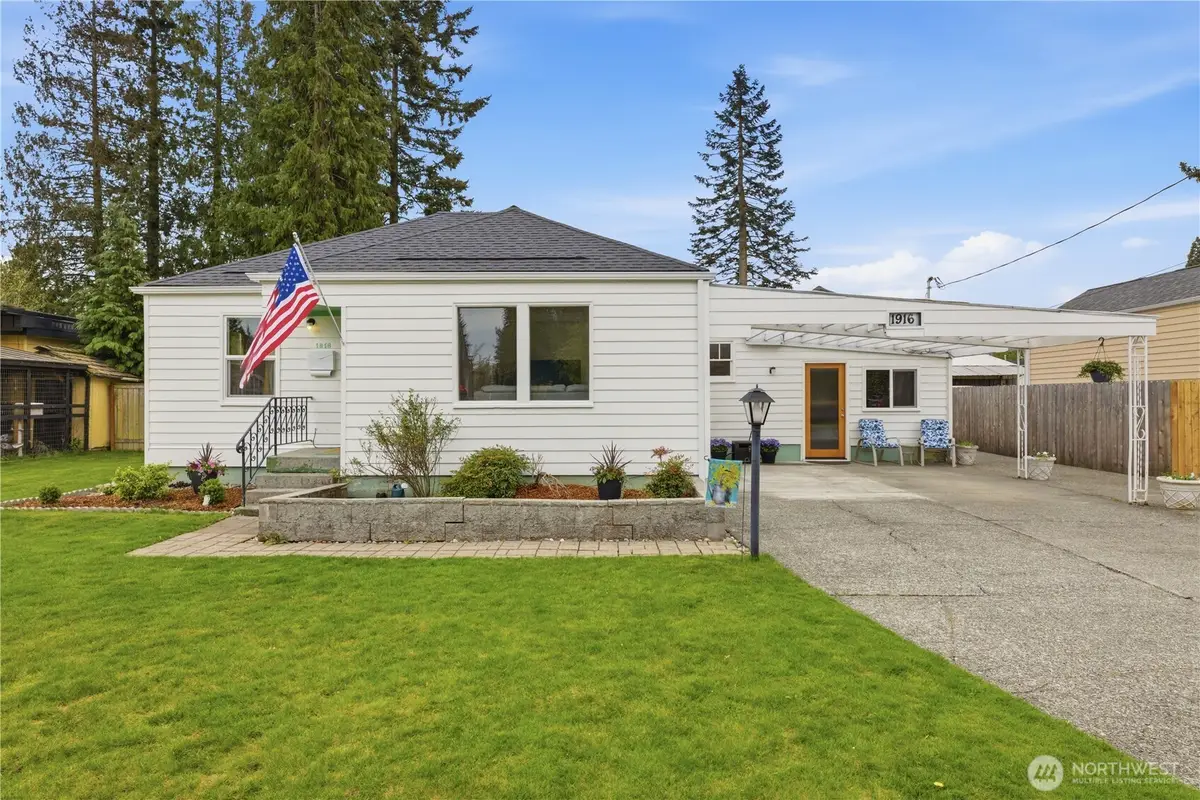1916 Wilson Avenue, Enumclaw, WA 98022 - #1