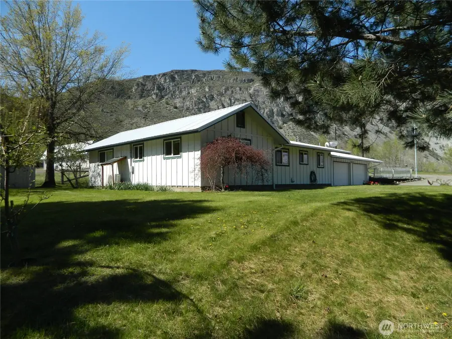 651 Highway 7, Tonasket, WA 98855 - #3
