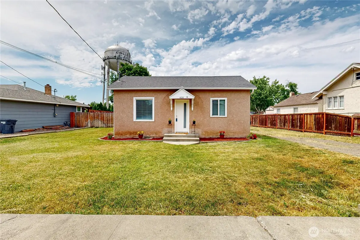 428 SE Date Street, College Place, WA 99324 - #1
