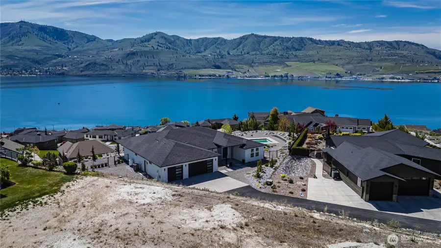 100 Waterview Drive #50, Chelan, WA 98816 - #2