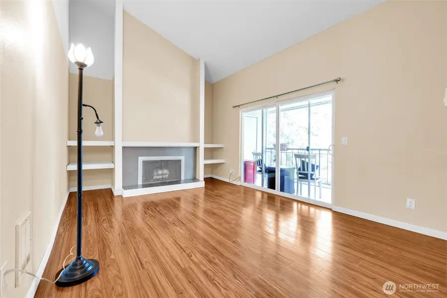 4717 W Lake Sammamish Pkwy Se #C305, Issaquah, WA 98027 - #3