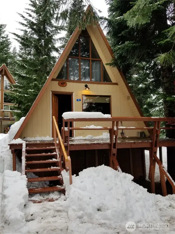 10 Olson Drive N, Snoqualmie Pass, WA 98068