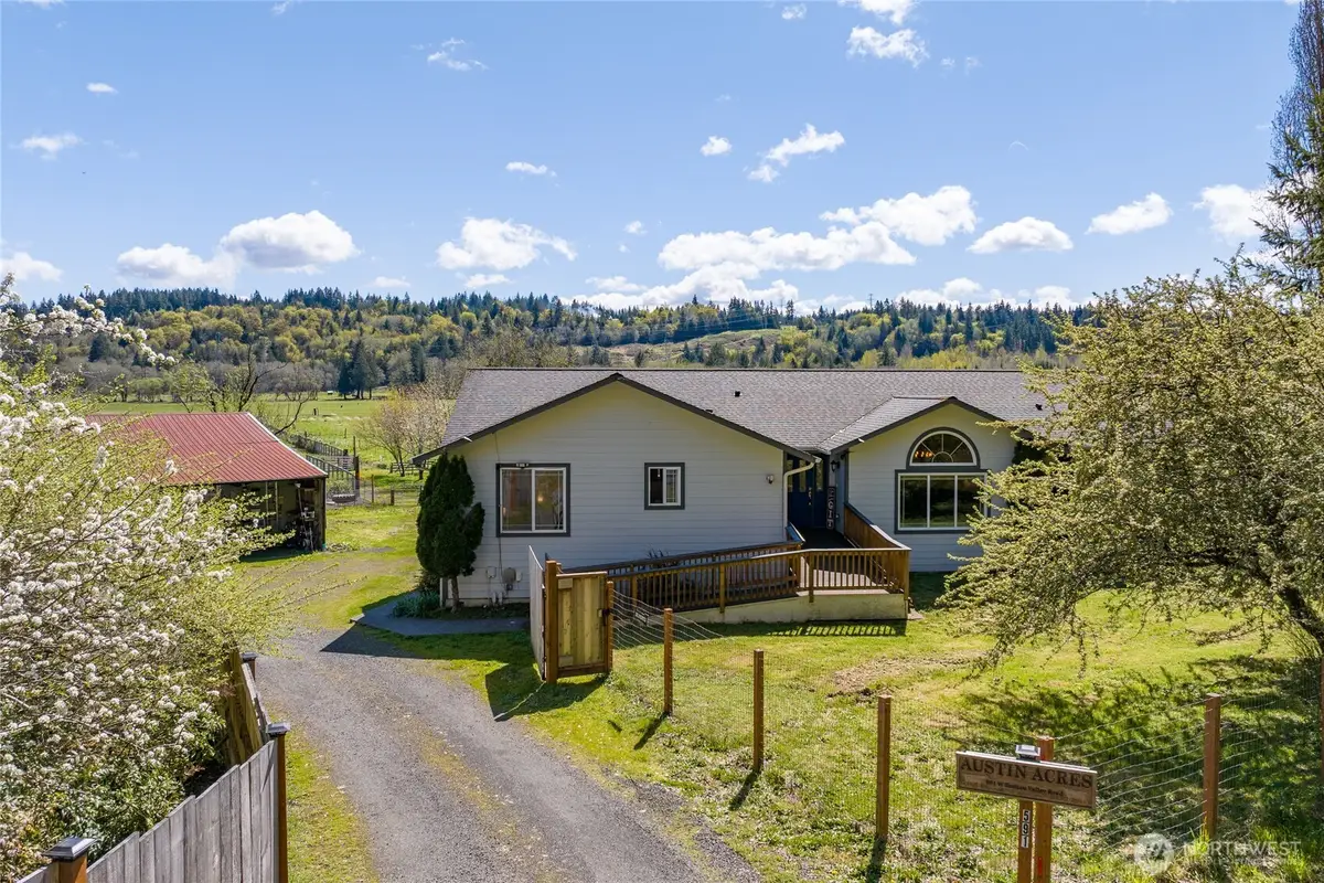 591 W Shelton Valley Road, Shelton, WA 98584 - #1